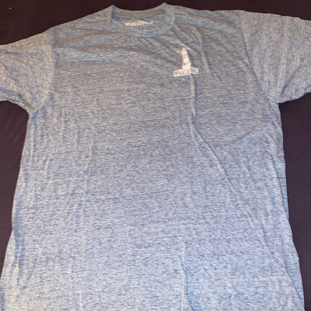 Men’s whalebone t shirt. Large